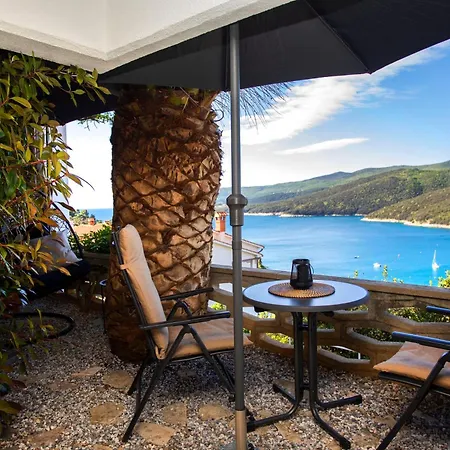 Apartment Mia Rabac